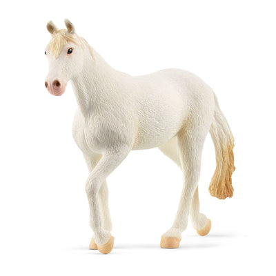 Schleich Figure Farm World Yegua Camarillo, 13959 — image 1