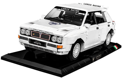 Cobi Lancia Delta Hf Integrale Evo Executive Edition Escala: 1:12 Cobi-24356 — image 1
