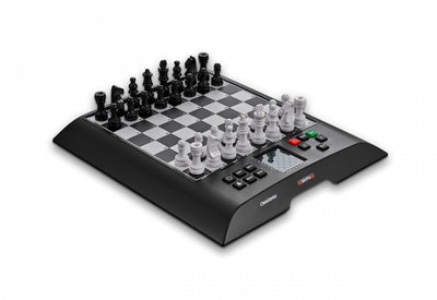 Millennium Chessgenius M810 - Ajedrez Richard Lang 2000 Elo. — image 1
